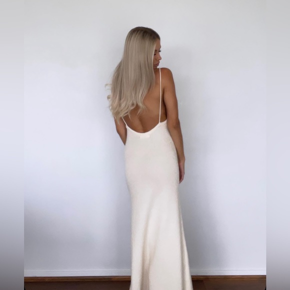 YURIKA MIDI DRESS - KNIT OPEN BACK DRESS IN NATURAL Size 2 - Picture 4 of 11